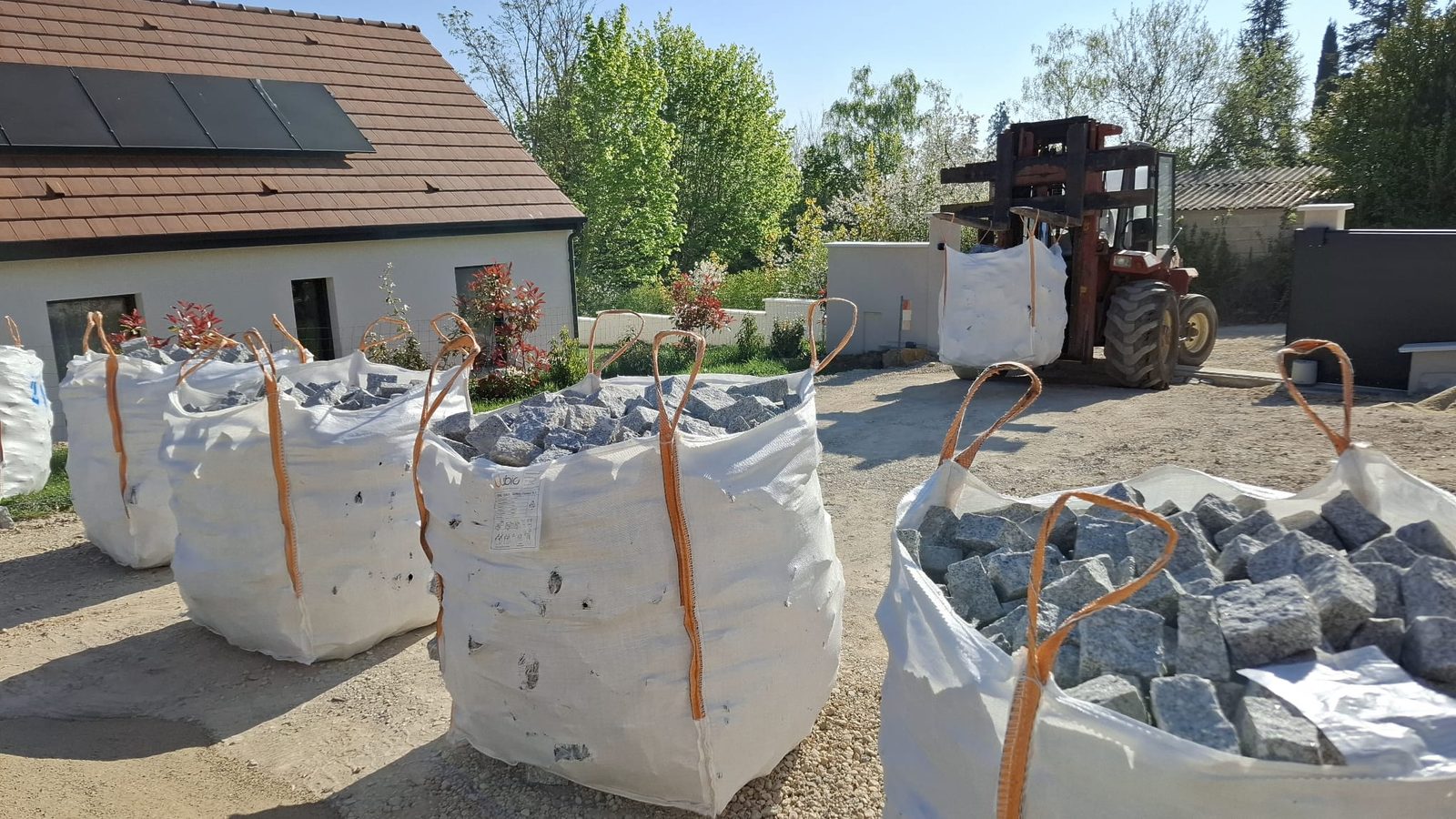 Pavés en granit en big bag